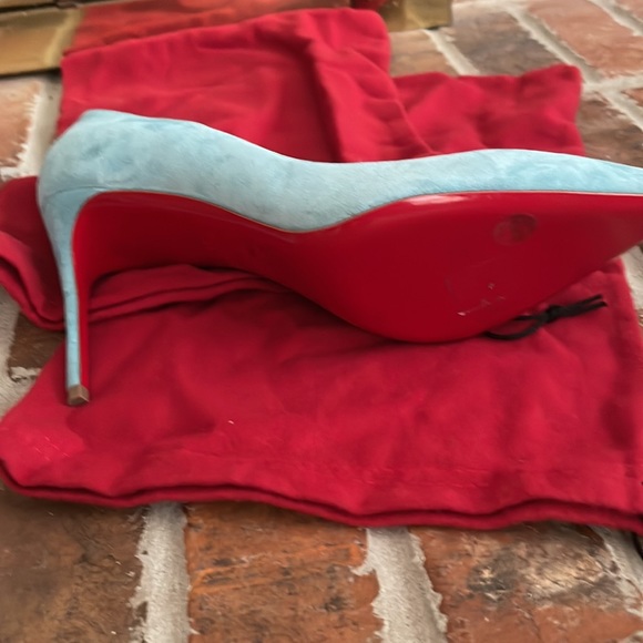 Louboutin Pigalle Follies Heels - Size 41 - Picture 8 of 9